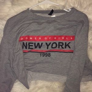 crop long sleeved top